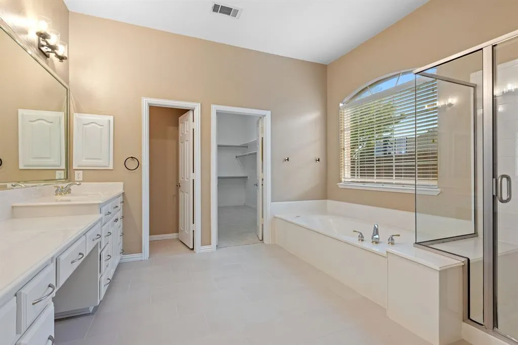 2000 Arrowwood Court