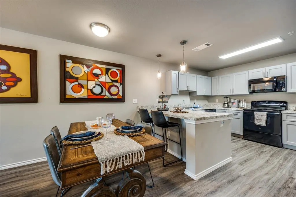 6108 Abrams Road, #205