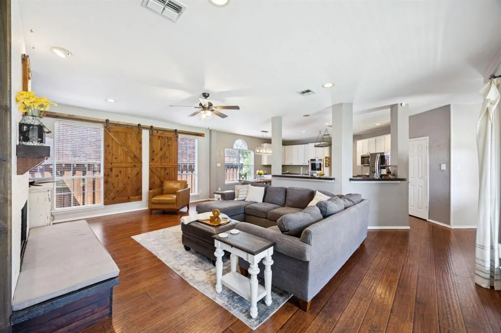 2716 Royal Troon Drive
