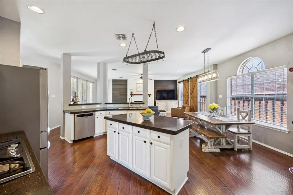 2716 Royal Troon Drive