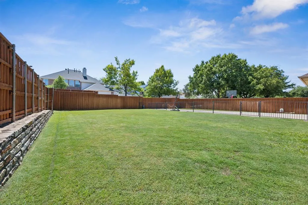 2716 Royal Troon Drive