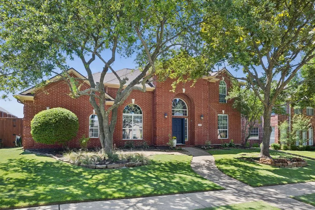 2716 Royal Troon Drive