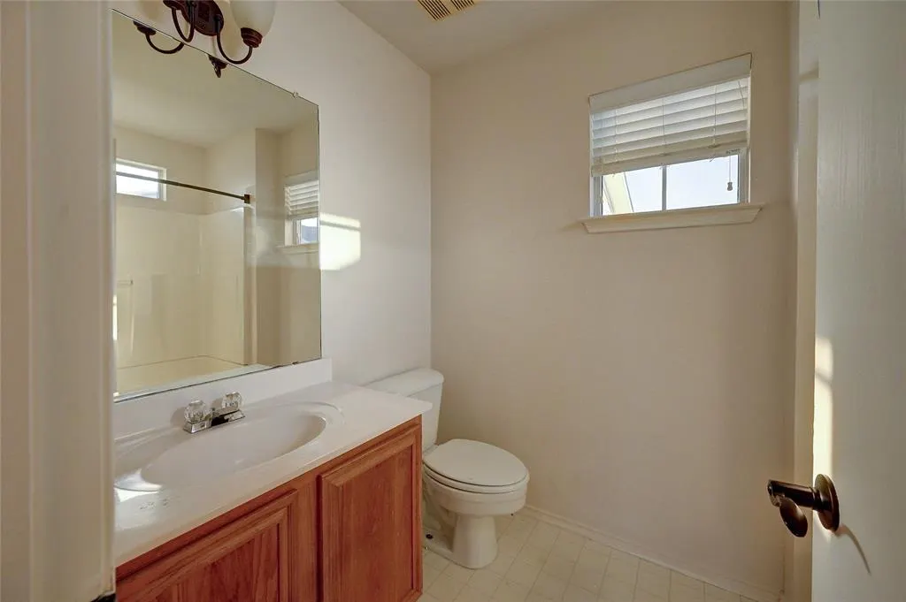 4567 Woodsboro Lane