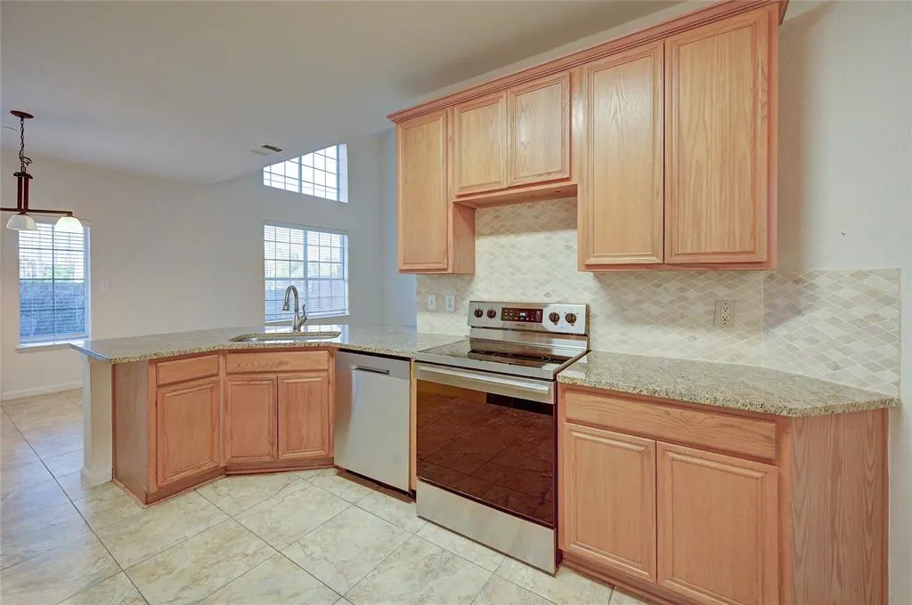 4567 Woodsboro Lane