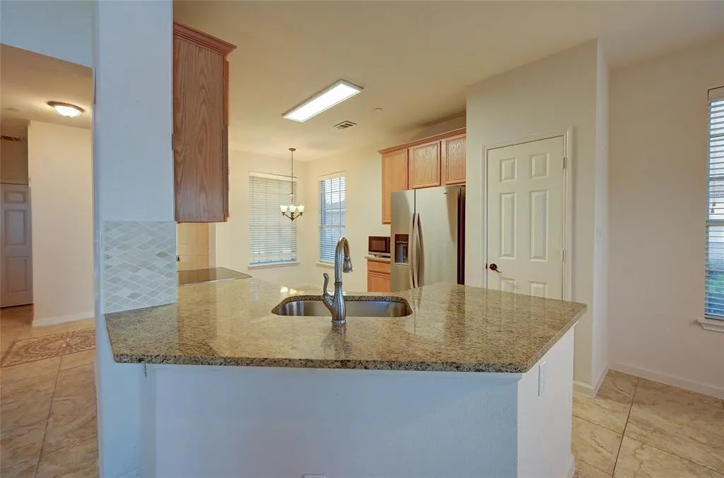 4567 Woodsboro Lane