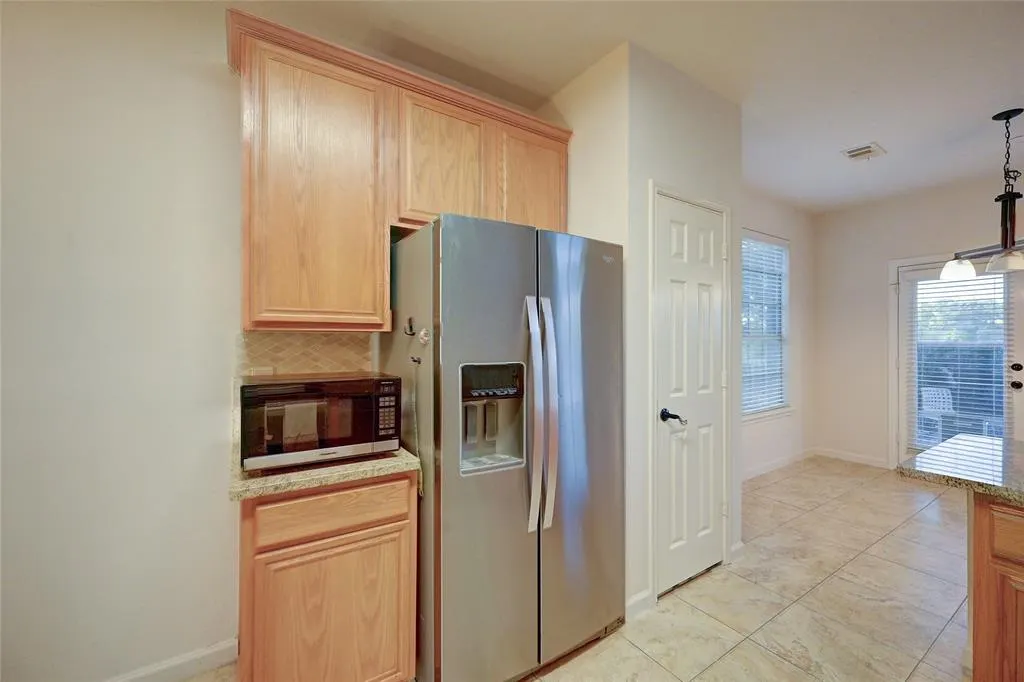 4567 Woodsboro Lane
