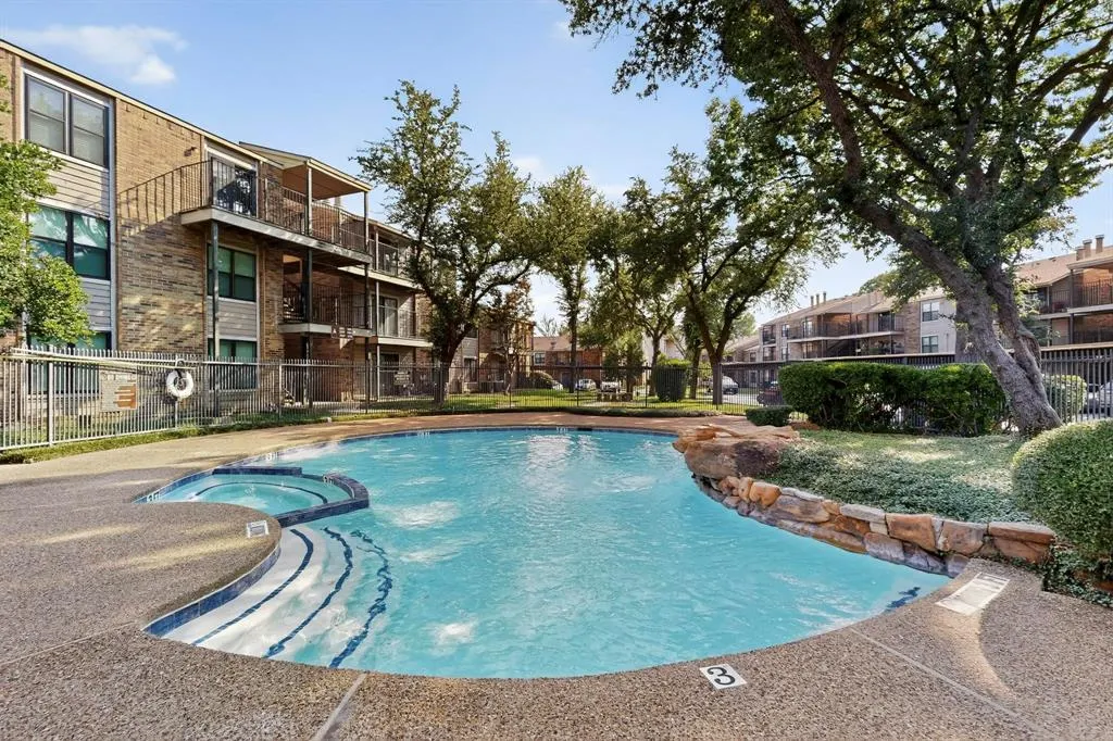 8109 Skillman Street, #3003