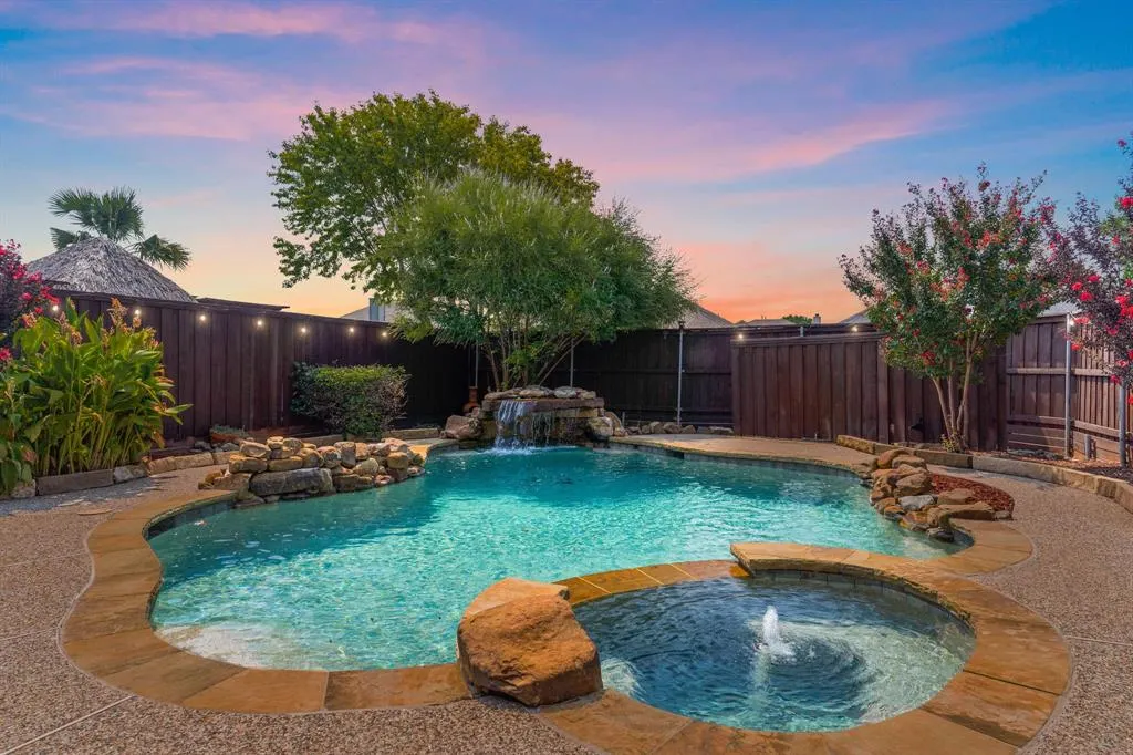 4805 Sunflower Drive