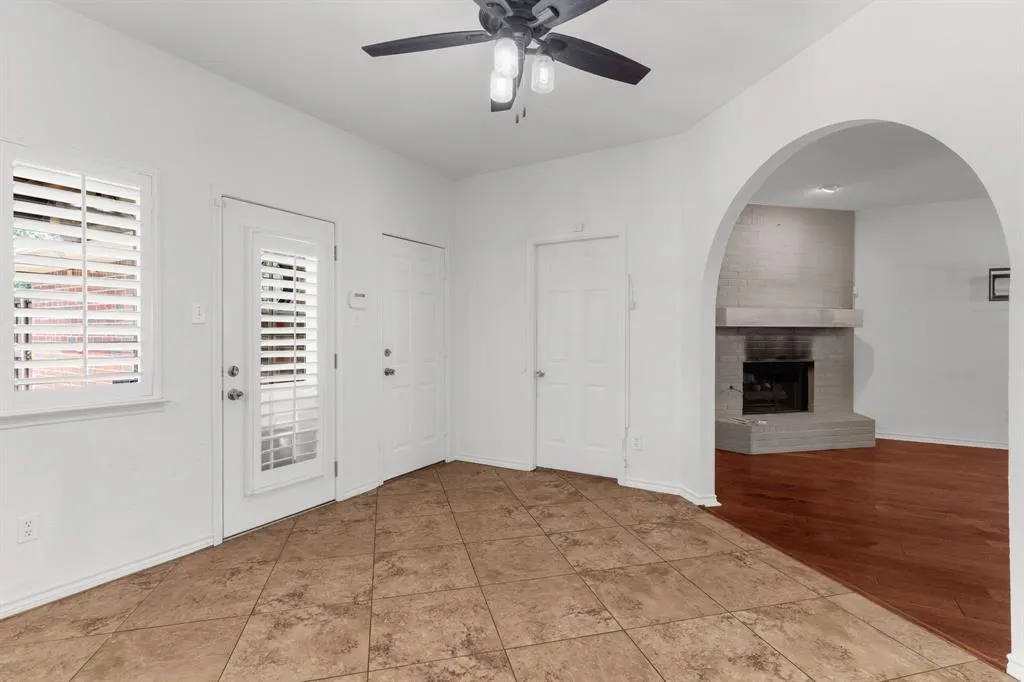 4805 Sunflower Drive