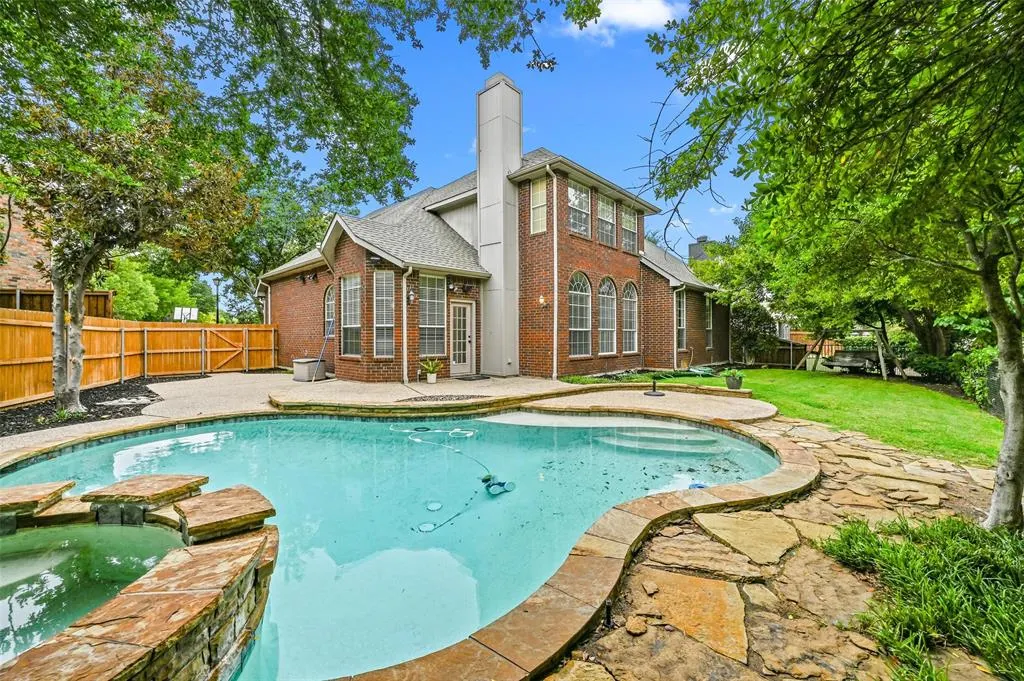12016 Paducah Drive