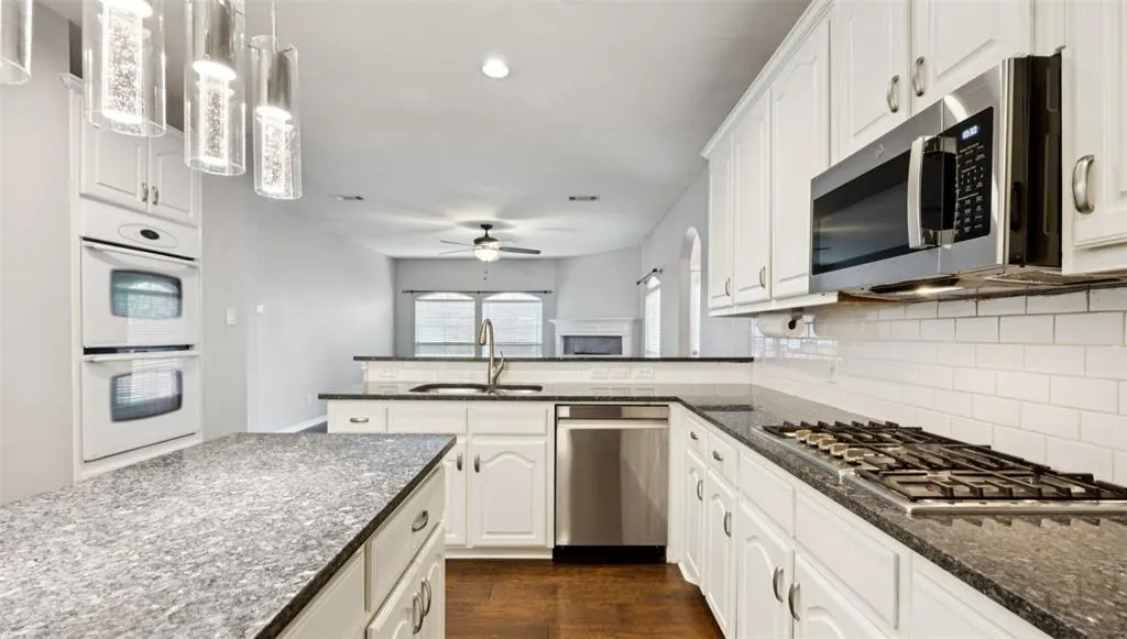 10640 Line Berry Lane