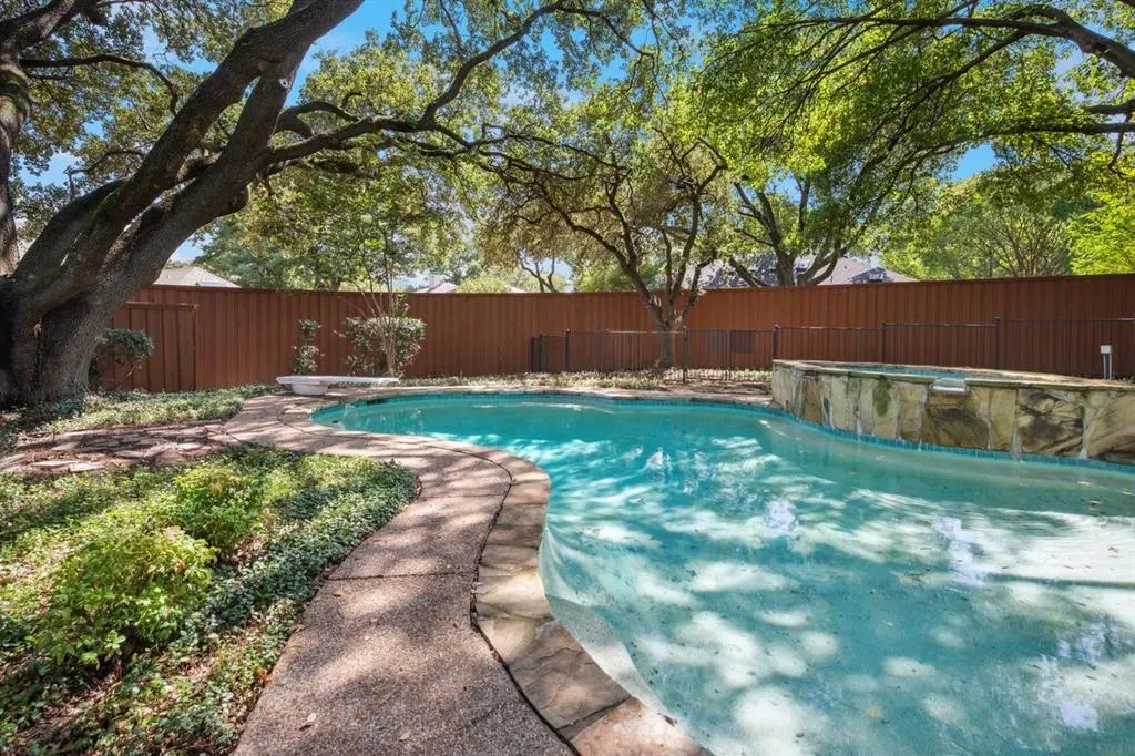 1724 Sandpiper Lane
