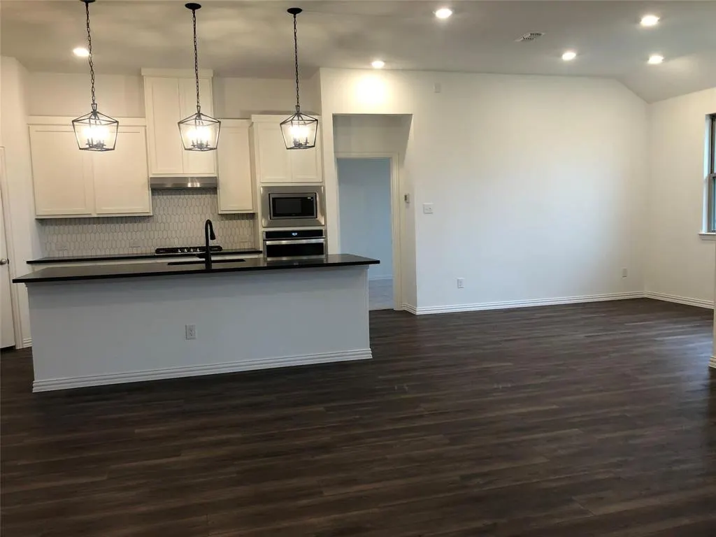 3802 Chicory Court