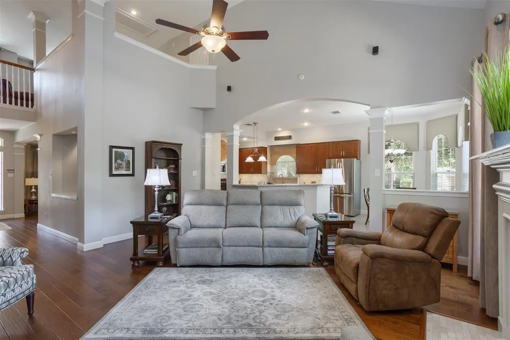 2924 Moss Creek Court