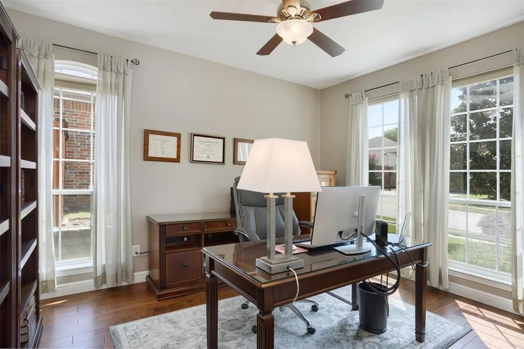 2924 Moss Creek Court