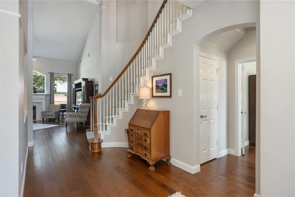 2924 Moss Creek Court