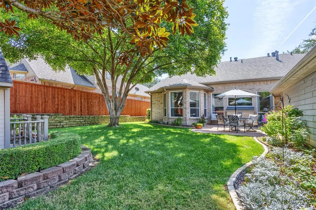 2924 Moss Creek Court