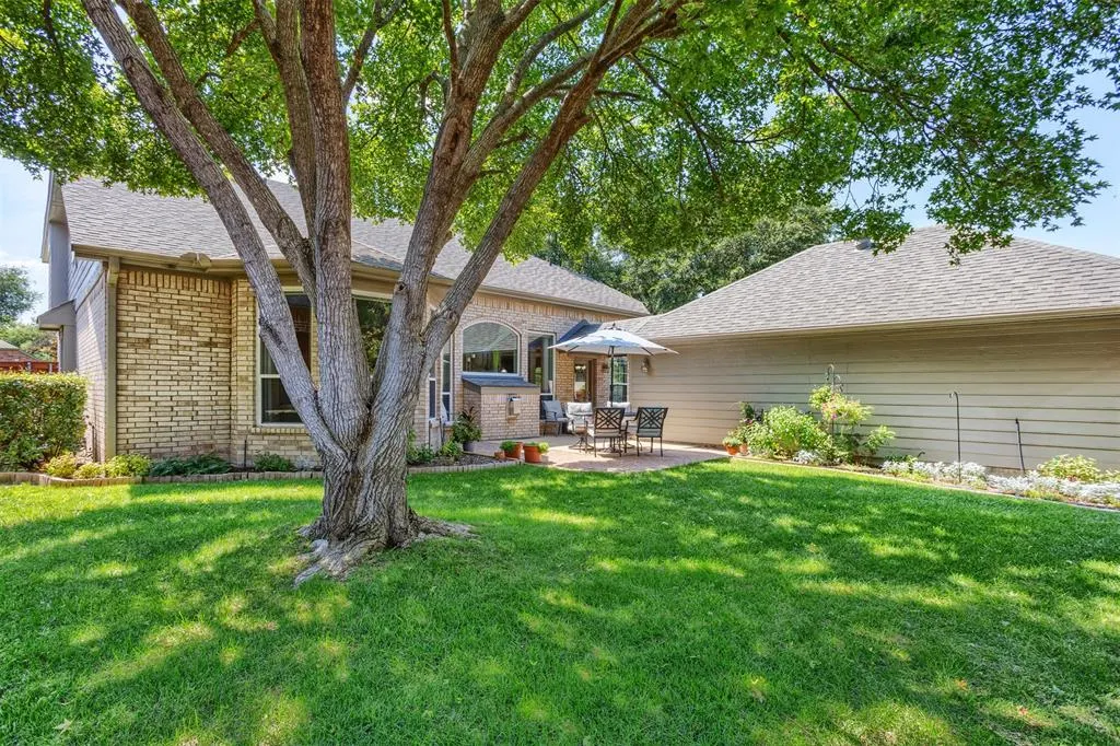 2924 Moss Creek Court