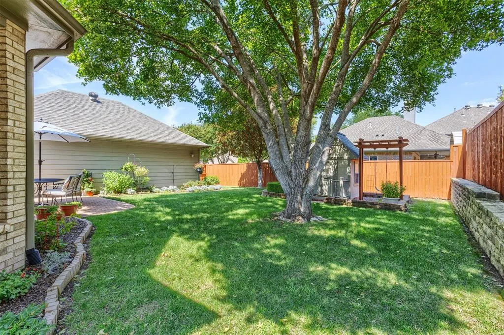2924 Moss Creek Court