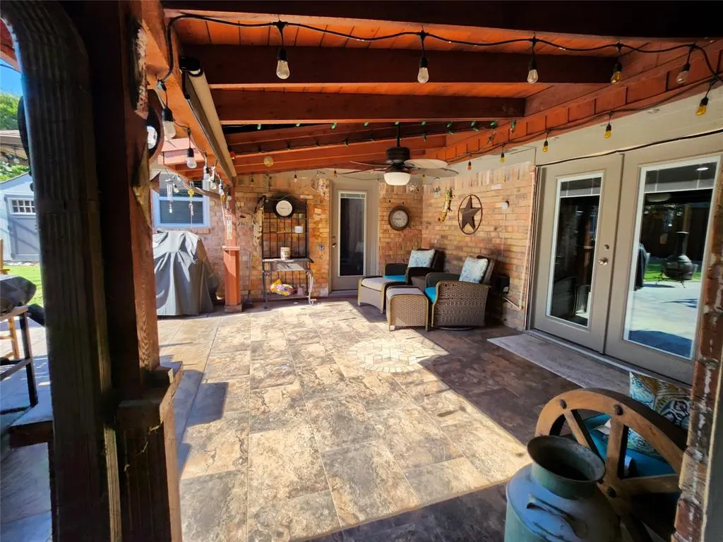 1023 Ridgefield Drive