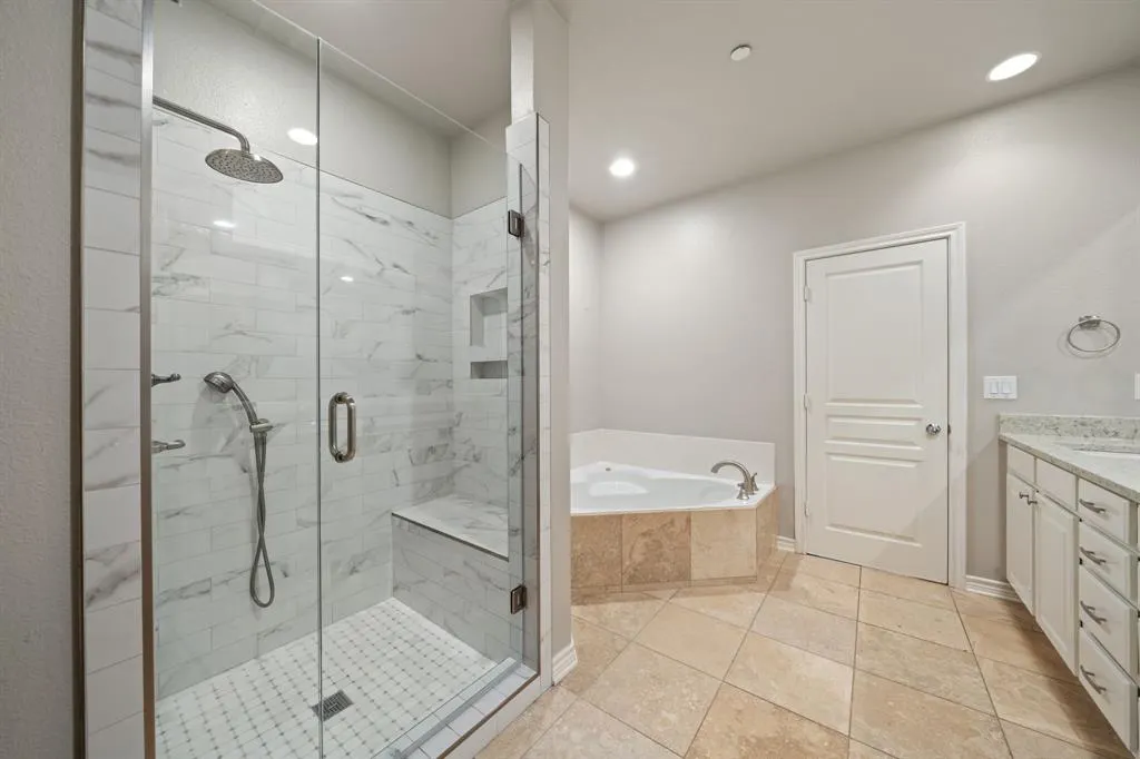 4315 Holland Avenue, #7