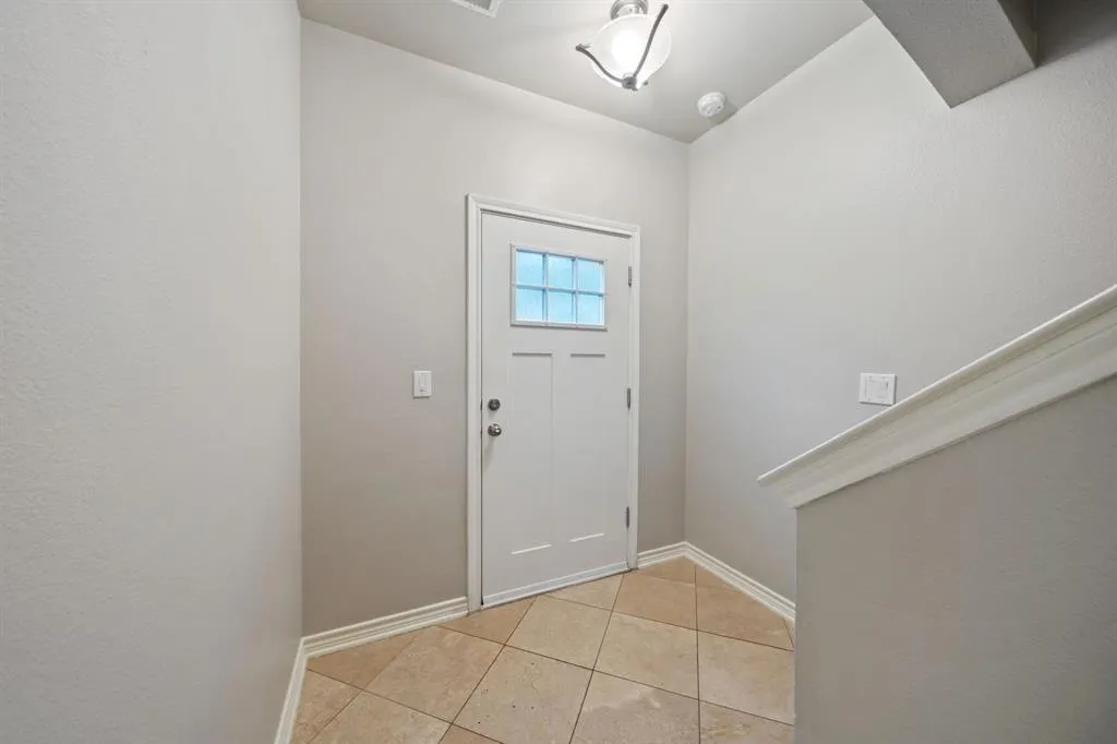 4315 Holland Avenue, #7