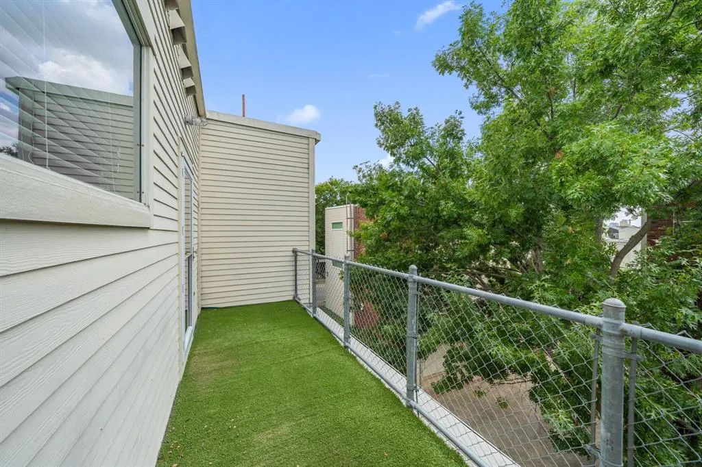 4315 Holland Avenue, #7