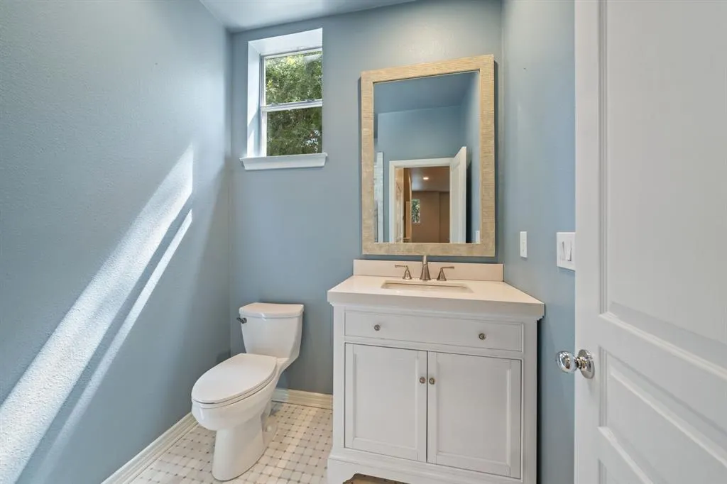 4315 Holland Avenue, #7
