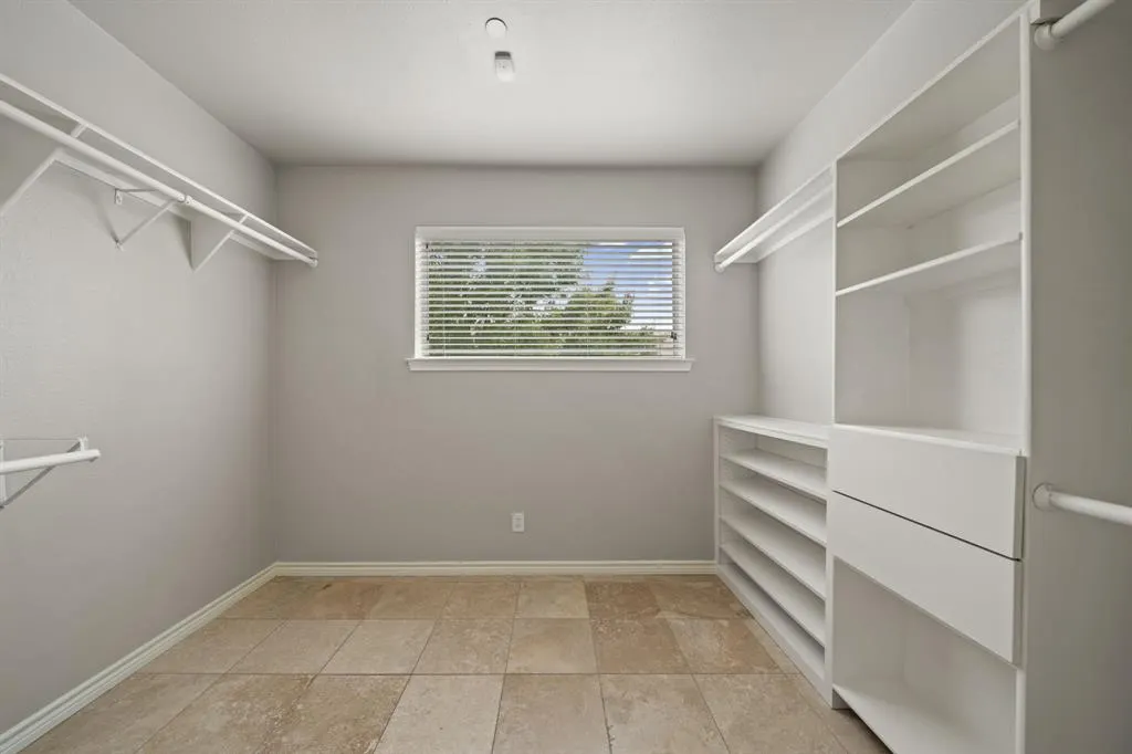 4315 Holland Avenue, #7