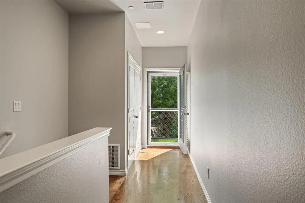 4315 Holland Avenue, #7