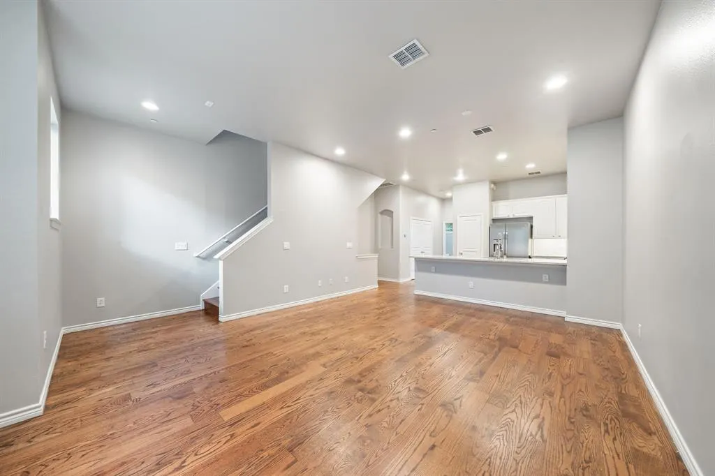 4315 Holland Avenue, #7
