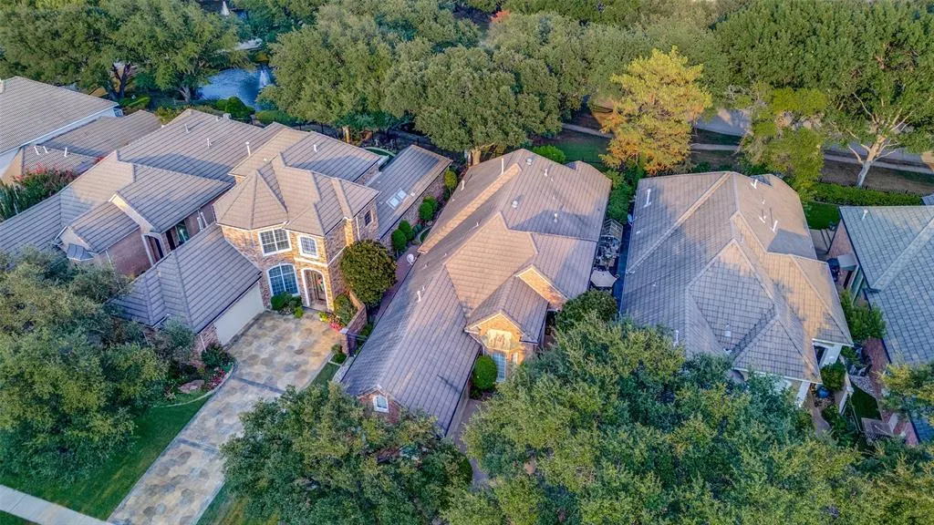 6 Fairway Drive