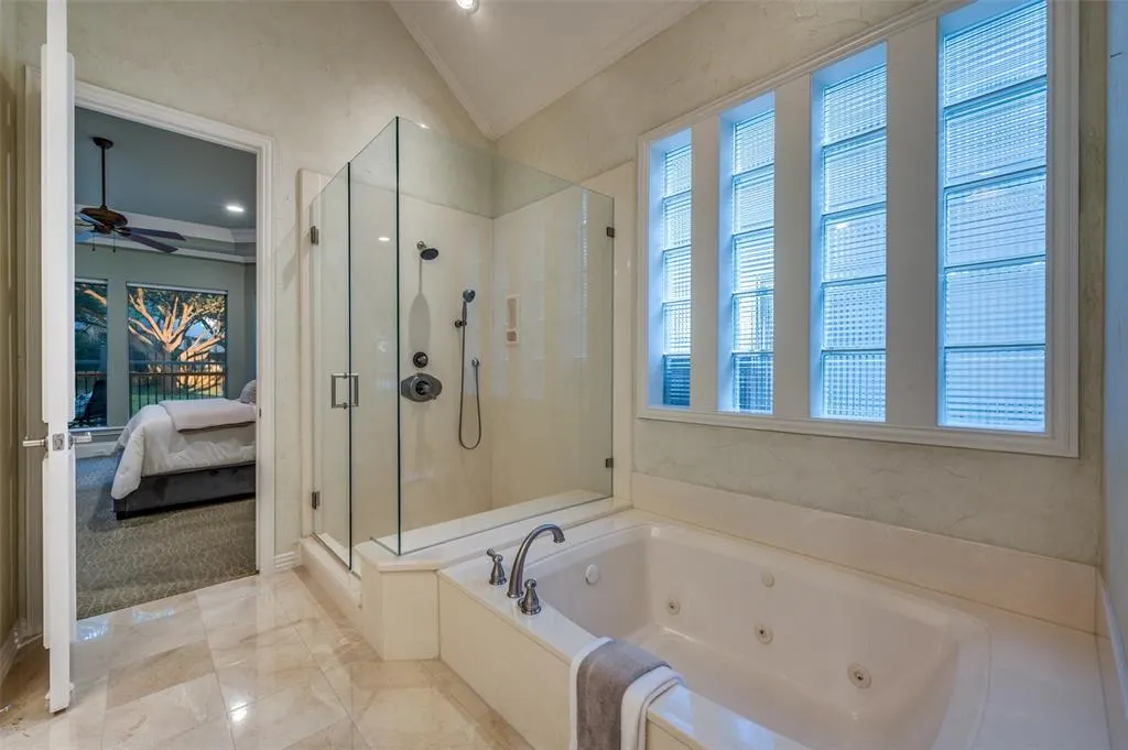 6 Fairway Drive