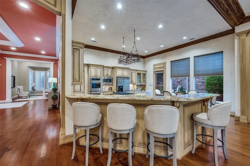 6 Fairway Drive
