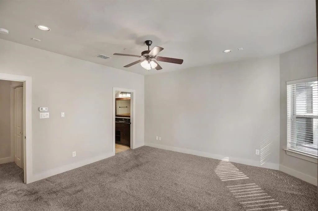 4111 Rawlins Street, #201