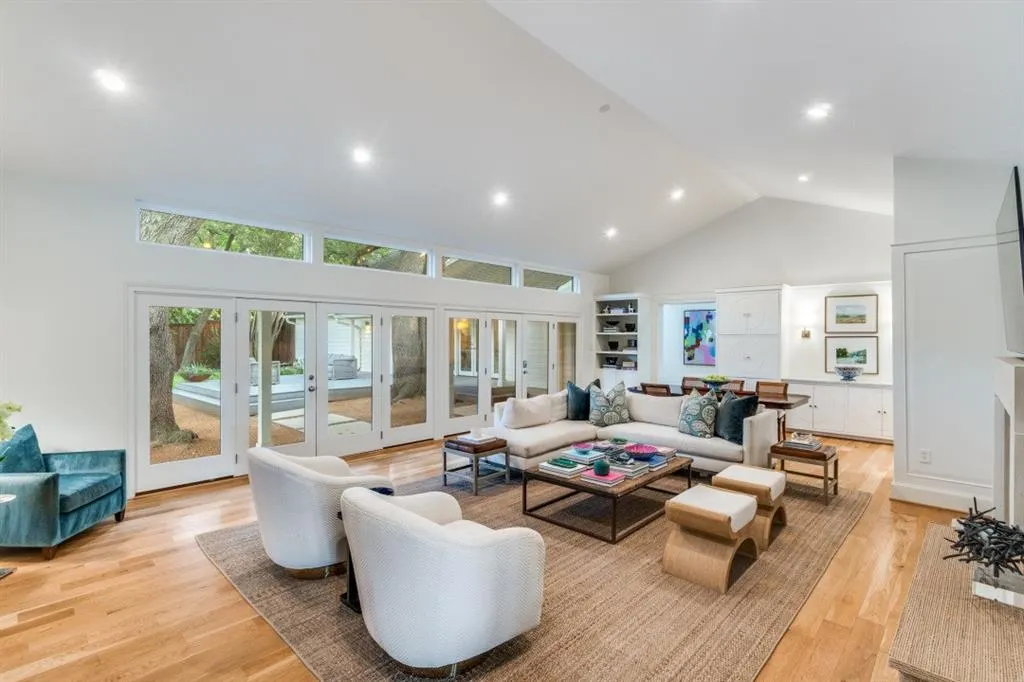 7624 Mason Dells Drive