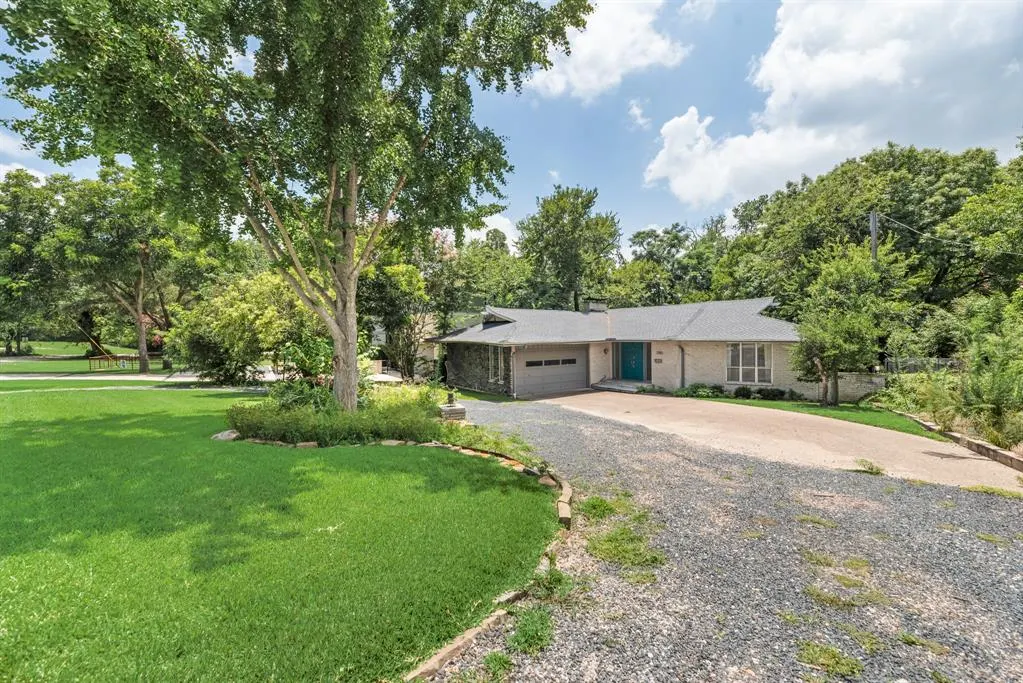 7292 Williamson Road