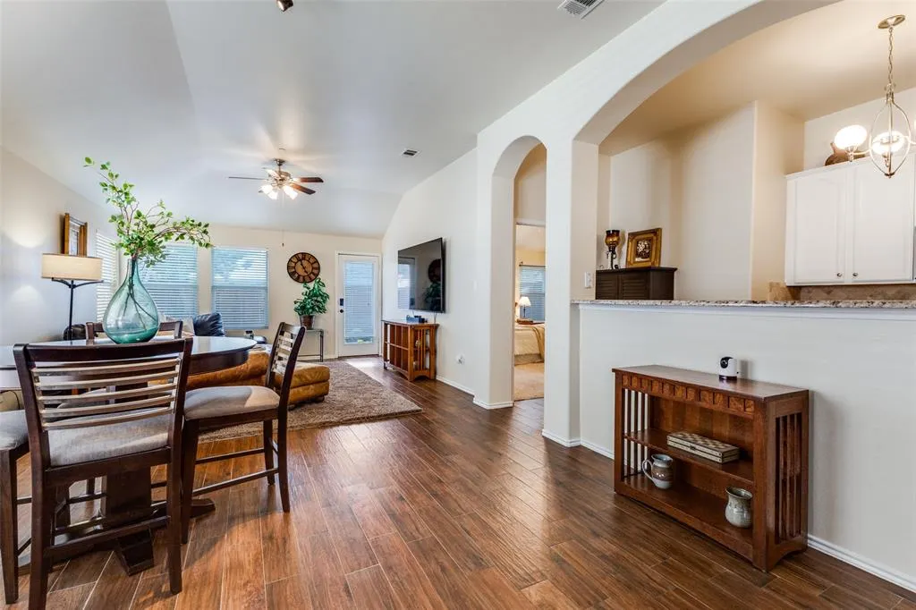 9901 Fleetwood Drive