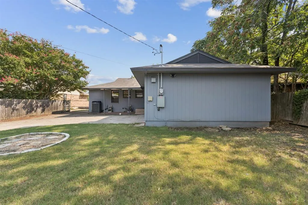 10519 Lakemere Drive