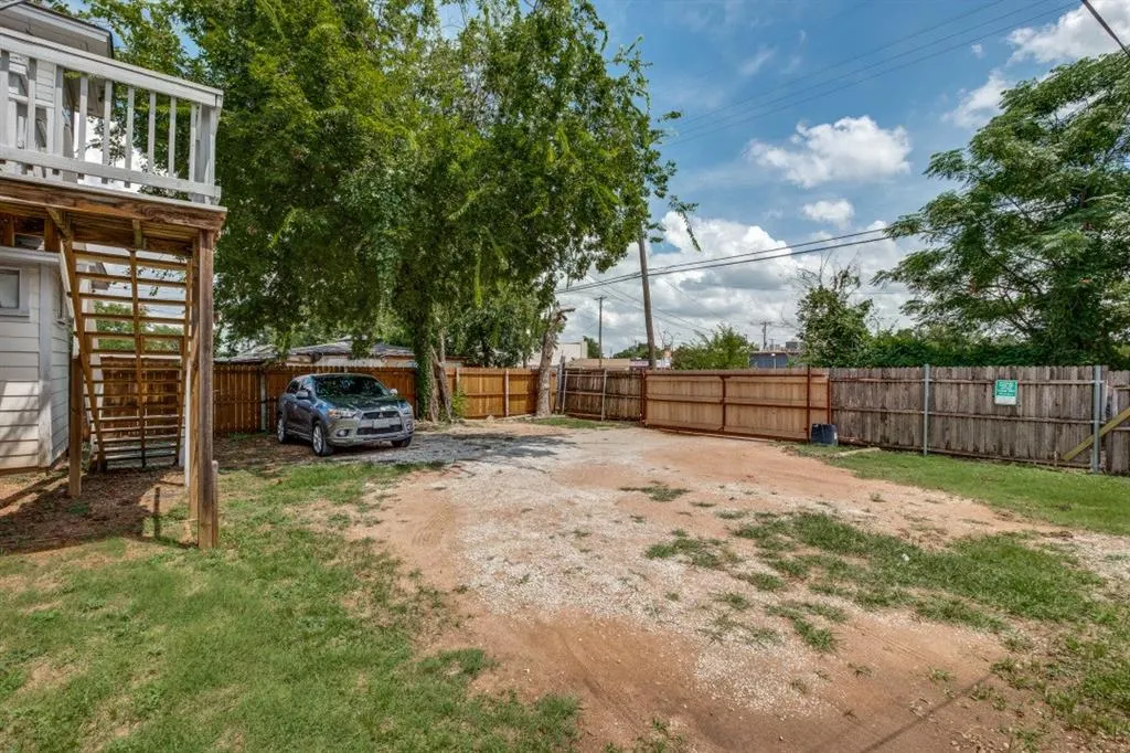 804 Sunset Avenue, #D