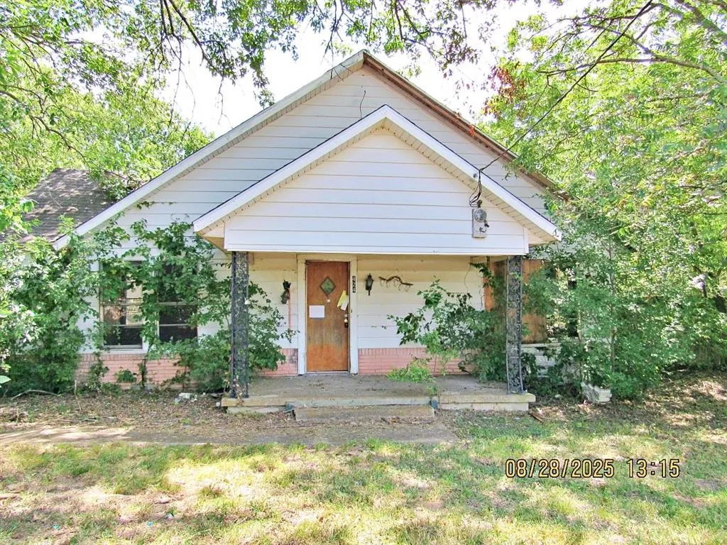 424 E Lawson Road