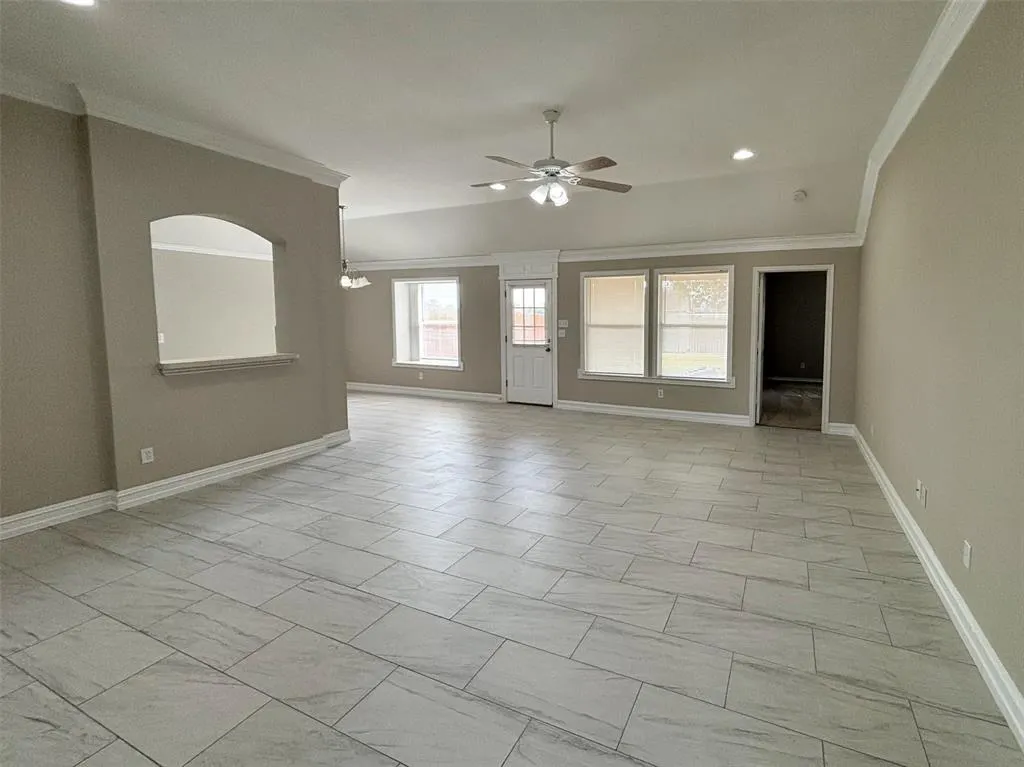 613 Countryside Drive