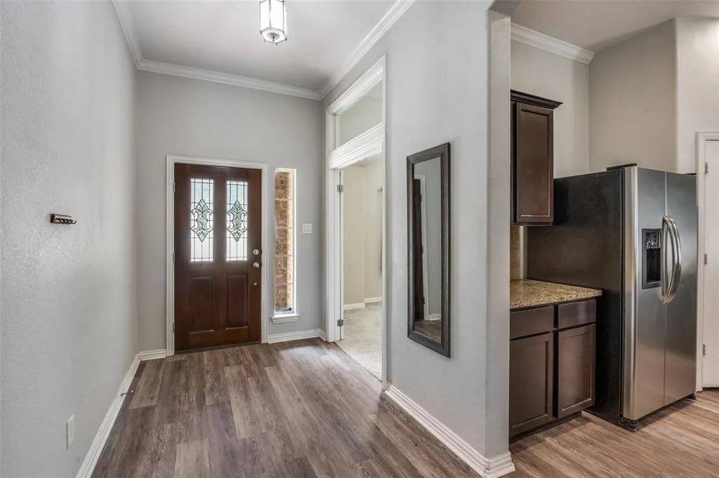5120 Seashore Lane