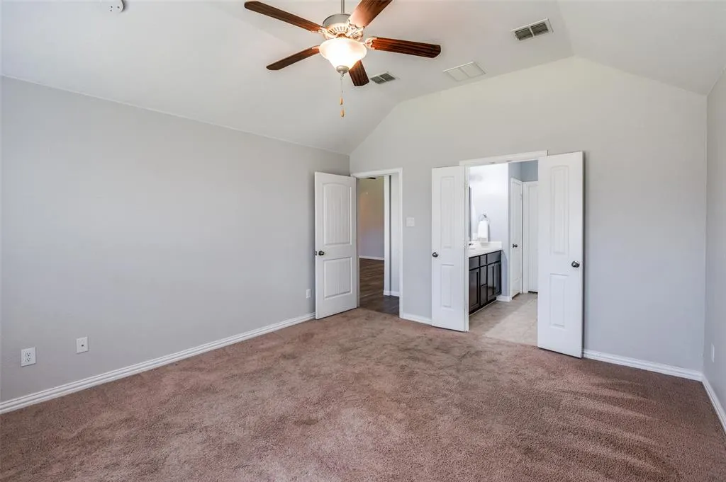 5120 Seashore Lane