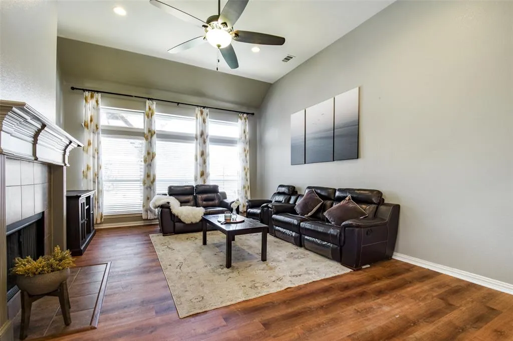 3120 Summer Drive