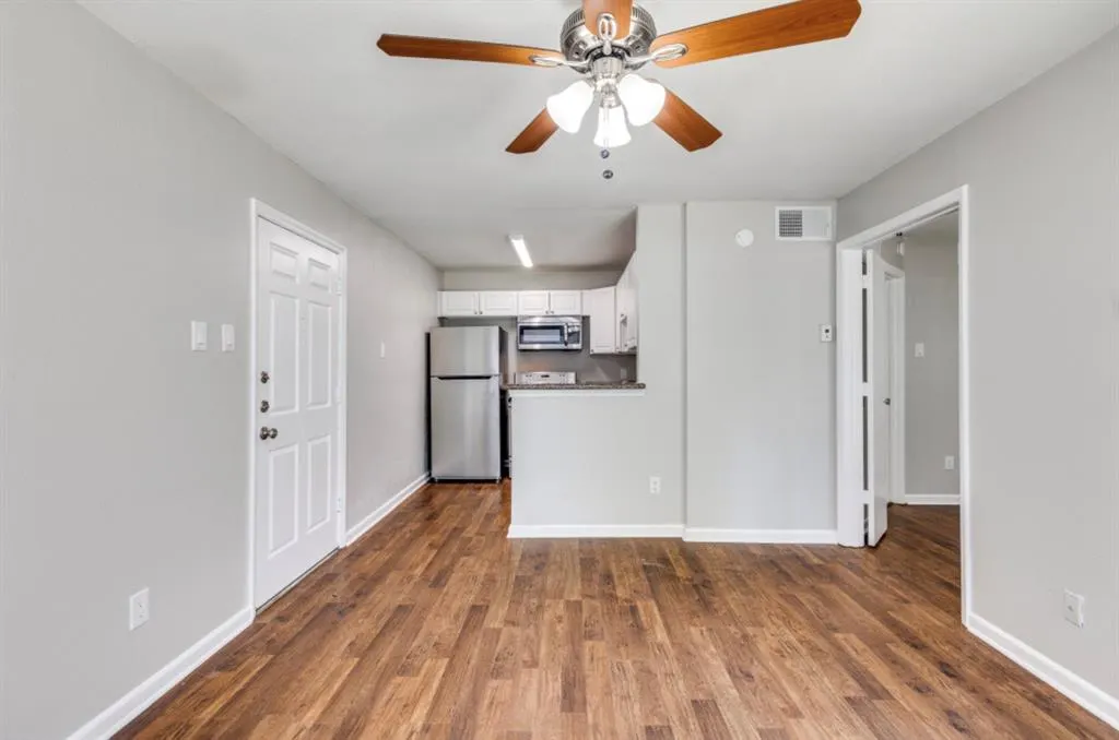 18333 Roehampton Drive, #1017