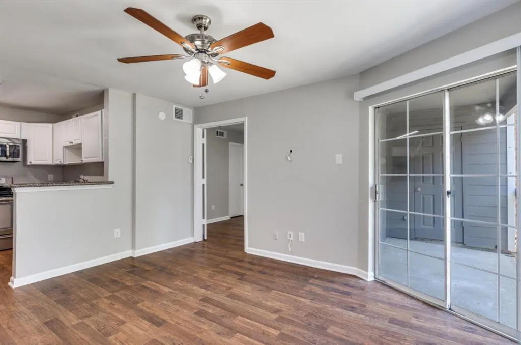 18333 Roehampton Drive, #1017