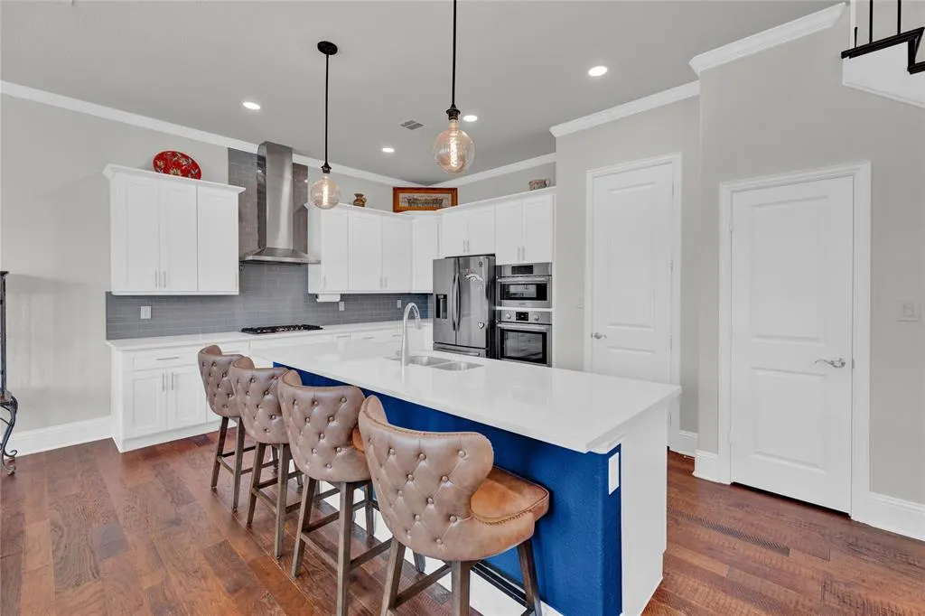3201 Raphael Court