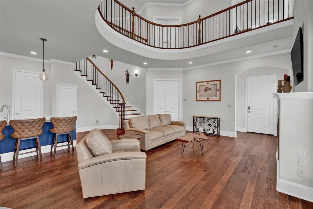 3201 Raphael Court