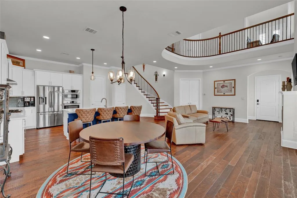 3201 Raphael Court